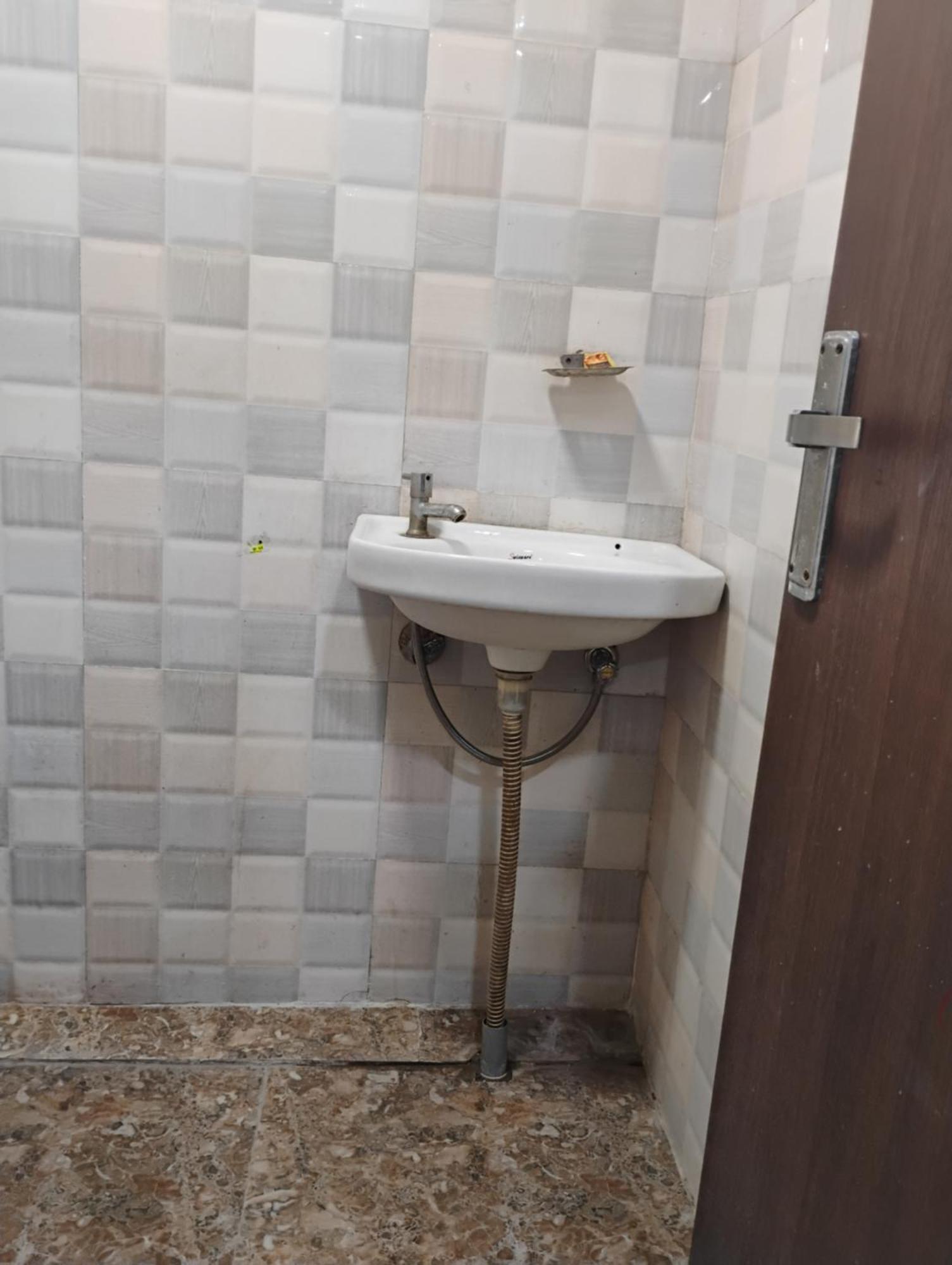Hotel Shree Ji Greater Noida Esterno foto